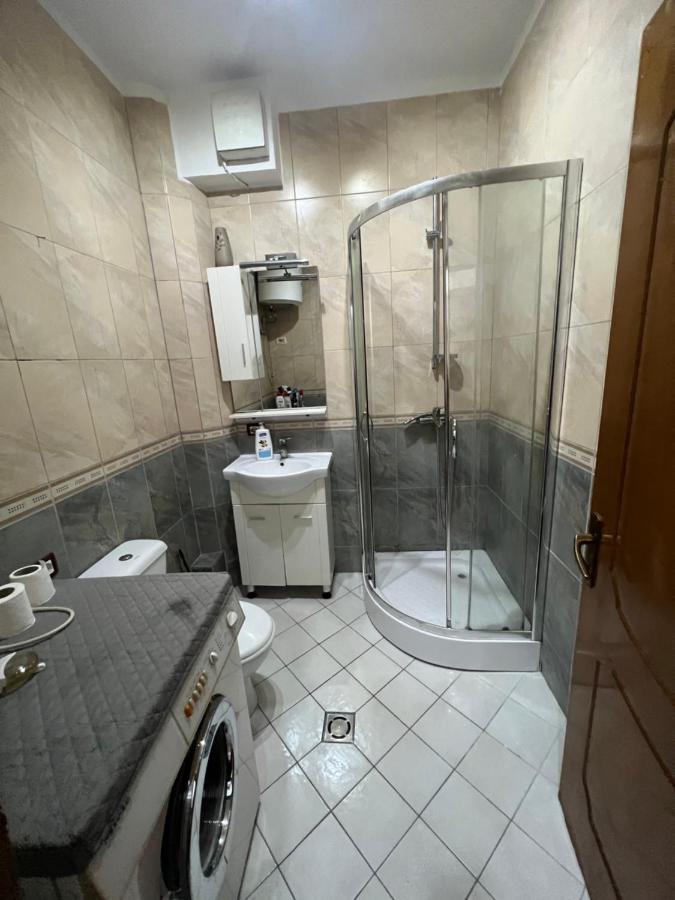 Apartmán Sjsjksdbbd Tirana Exteriér fotografie